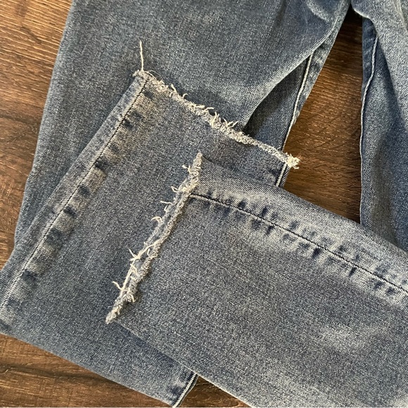 Abercrombie & Fitch Simone High Rise Ankle Jeans sz 25 short - Picture 5 of 6